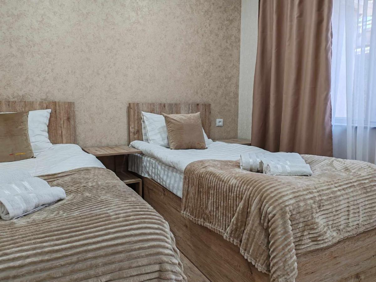 Sun House Hotel Yeghegnadzor Exterior photo