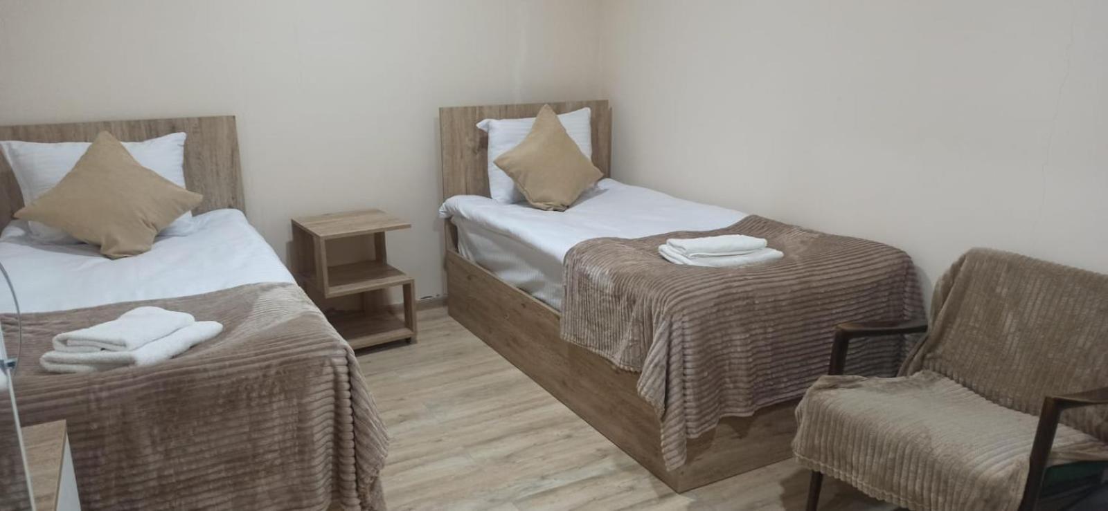 Sun House Hotel Yeghegnadzor Exterior photo